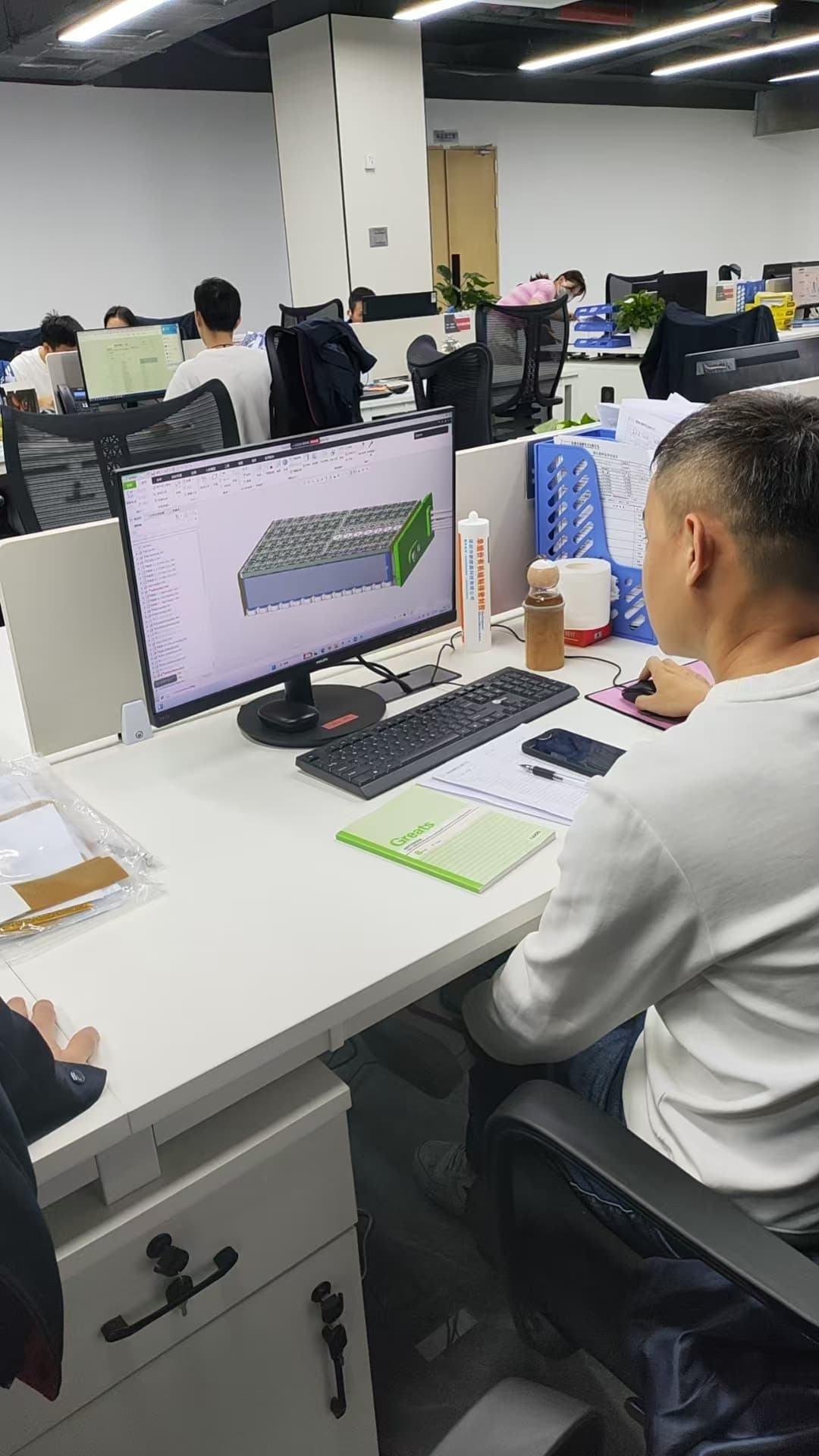 Engineering office for custom battery pack design